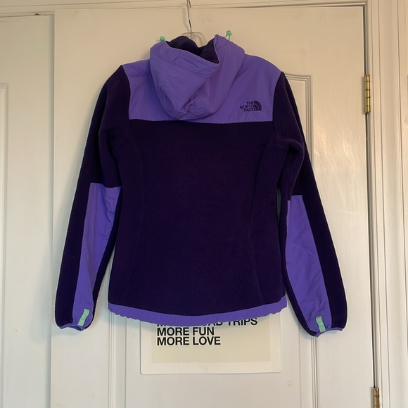 The North Face Women’s Purple Jacket Size XS - Picture 5 of 8